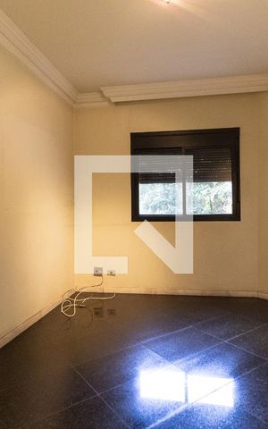 Apartamento à venda com 186m², 4 quartos e 3 vagas Apartamento à venda com 186m², 4 quartos e 3 vagasQuarto 4