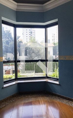 Apartamento à venda com 186m², 4 quartos e 3 vagas Apartamento à venda com 186m², 4 quartos e 3 vagasCopa da Cozinha