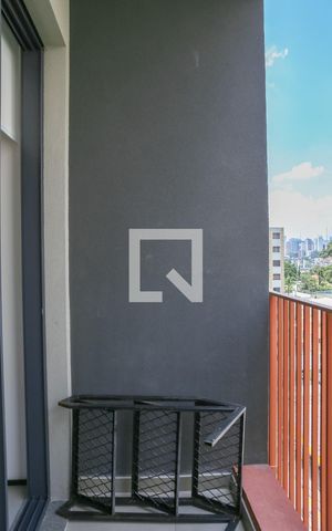 Studio para alugar com 26m², 1 quarto e sem vaga Studio para alugar com 26m², 1 quarto e sem vagaSacada