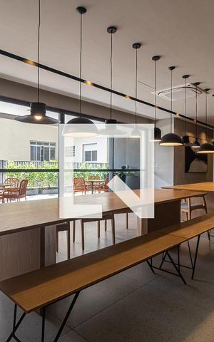 Studio para alugar com 26m², 1 quarto e sem vaga Studio para alugar com 26m², 1 quarto e sem vagaÁrea comum - Salão de festas
