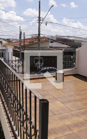 Casa à venda com 200m², 3 quartos e 3 vagasVaranda