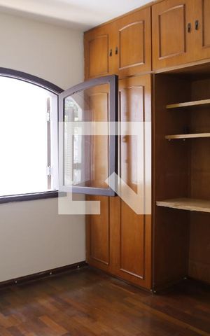 Casa à venda com 200m², 3 quartos e 3 vagasQuarto 1