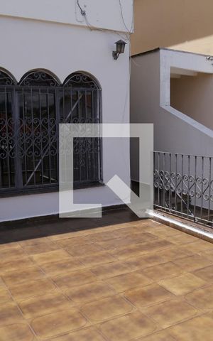 Casa à venda com 200m², 3 quartos e 3 vagasVaranda