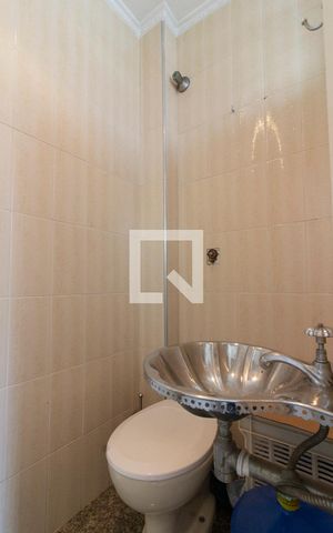 Apartamento à venda com 160m², 3 quartos e 2 vagasBanheiro de Serviço