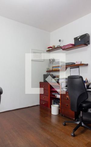 Apartamento à venda com 160m², 3 quartos e 2 vagasQuarto 02
