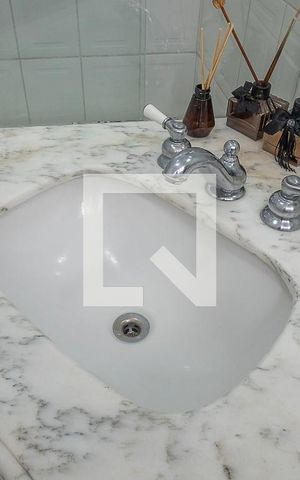 Apartamento à venda com 122m², 3 quartos e 1 vaga Apartamento à venda com 122m², 3 quartos e 1 vagaSuíte - Banheiro