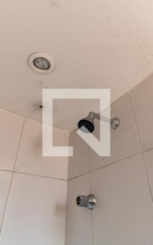 Apartamento para alugar com 63m², 2 quartos e 1 vaga Apartamento para alugar com 63m², 2 quartos e 1 vagaBanheiro da Suíte
