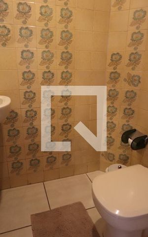 Casa à venda com 325m², 4 quartos e 6 vagasLavabo