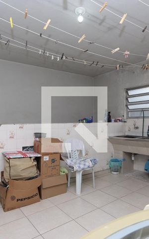 Casa à venda com 325m², 4 quartos e 6 vagasLavanderia