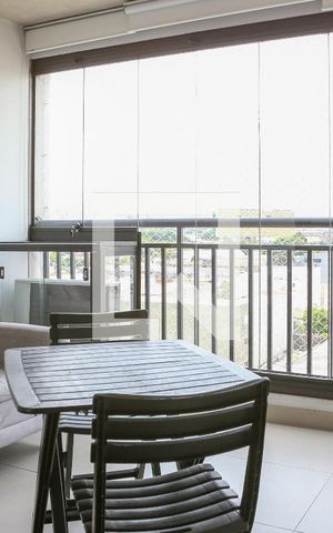Studio à venda com 31m², 1 quarto e sem vaga Studio à venda com 31m², 1 quarto e sem vagaVaranda