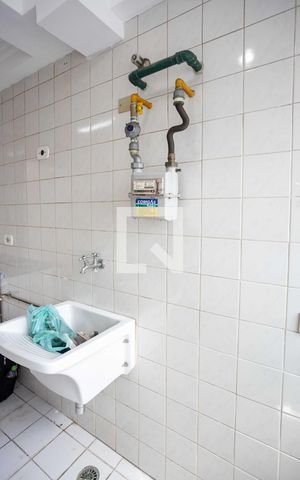 Apartamento para alugar com 50m², 2 quartos e 1 vagaÁrea de Serviço