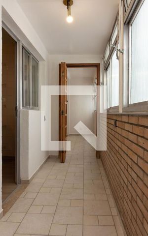 Apartamento à venda com 103m², 3 quartos e 1 vagaÁrea de Serviço