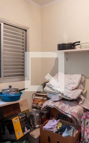 Casa à venda com 265m², 3 quartos e 2 vagas Casa à venda com 265m², 3 quartos e 2 vagasQuarto de Serviço