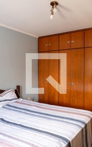 Casa à venda com 265m², 3 quartos e 2 vagas Casa à venda com 265m², 3 quartos e 2 vagasQuarto 1