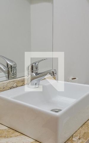 Apartamento para alugar com 110m², 3 quartos e 2 vagasLavabo