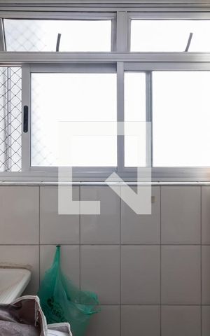 Apartamento à venda com 65m², 2 quartos e 1 vagaÁrea de Serviço