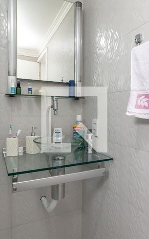 Apartamento à venda com 65m², 2 quartos e 1 vagaBanheiro da Suíte