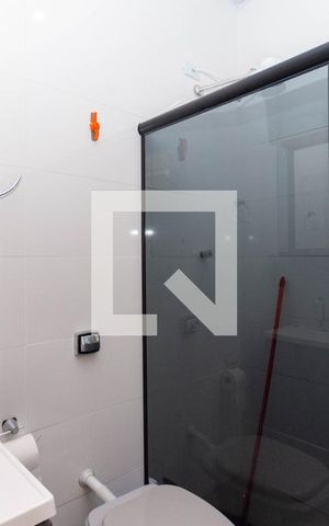 Casa à venda com 136m², 3 quartos e 2 vagasBanheiro