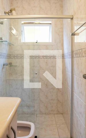 Casa à venda com 250m², 5 quartos e 4 vagasBanheiro 4