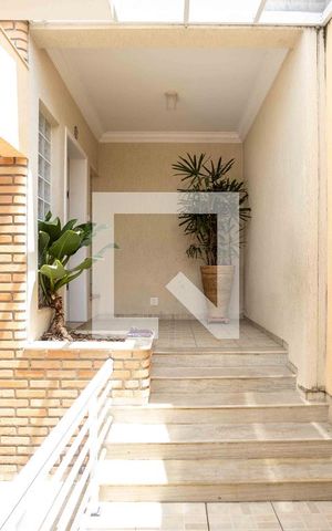 Casa à venda com 250m², 5 quartos e 4 vagasHall de entrada