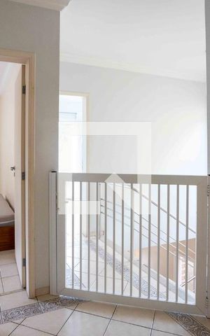Casa à venda com 250m², 5 quartos e 4 vagasHall