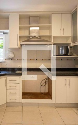 Casa à venda com 250m², 5 quartos e 4 vagasCozinha
