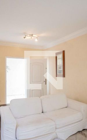 Casa à venda com 250m², 5 quartos e 4 vagasSala de TV