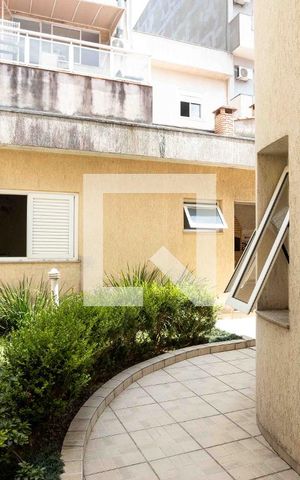 Casa à venda com 250m², 5 quartos e 4 vagasQuintal