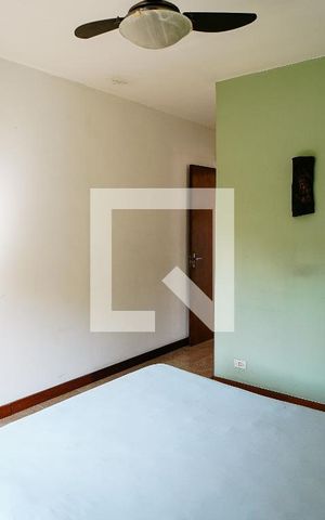 Casa à venda com 179m², 3 quartos e 2 vagas Casa à venda com 179m², 3 quartos e 2 vagasQuarto 2