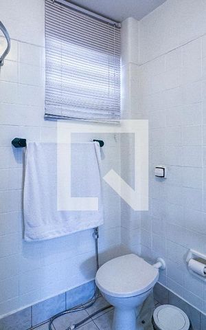 Apartamento para alugar com 100m², 1 quarto e sem vaga Apartamento para alugar com 100m², 1 quarto e sem vagaBanheiro