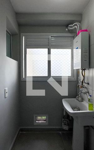 Apartamento para alugar com 57m², 2 quartos e 1 vagaÁrea de Serviço