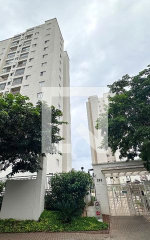 Apartamento para alugar com 57m², 2 quartos e 1 vagaFachada