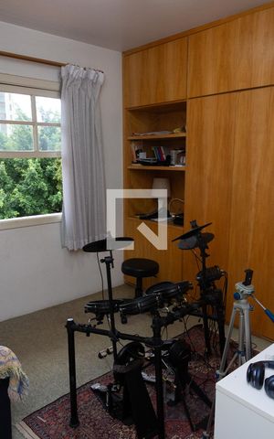 Casa à venda com 150m², 4 quartos e 2 vagas Casa à venda com 150m², 4 quartos e 2 vagasQuarto 1