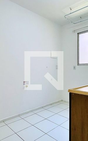 Apartamento para alugar com 39m², 2 quartos e 1 vaga Apartamento para alugar com 39m², 2 quartos e 1 vagaCozinha e Área de Serviço