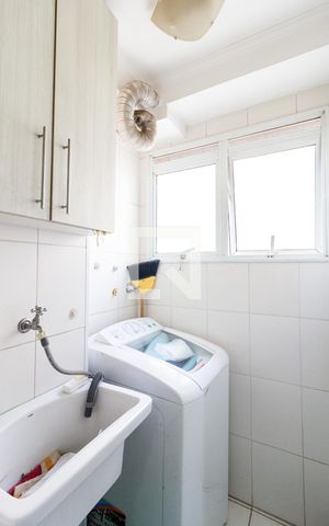 Apartamento à venda com 50m², 2 quartos e 1 vaga Apartamento à venda com 50m², 2 quartos e 1 vagaÁrea de Serviço