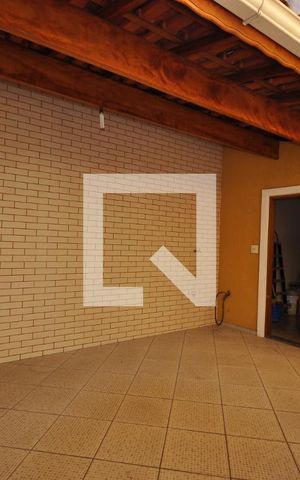 Casa à venda com 240m², 3 quartos e 7 vagasQuintal