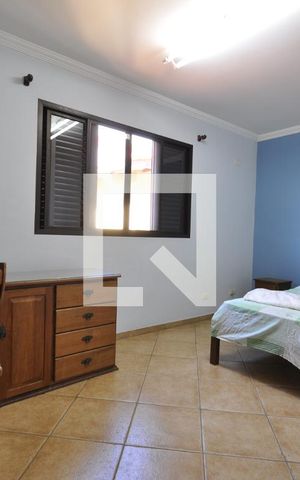 Casa à venda com 240m², 3 quartos e 7 vagasQuarto 3