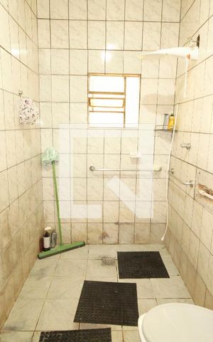 Casa à venda com 500m², 3 quartos e 4 vagasBanheiro