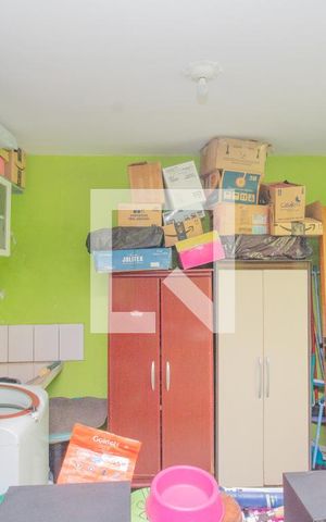 Casa à venda com 166m², 2 quartos e 3 vagas Casa à venda com 166m², 2 quartos e 3 vagasÁrea de Serviço
