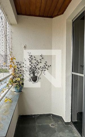Apartamento para alugar com 64m², 2 quartos e 1 vagaSacada