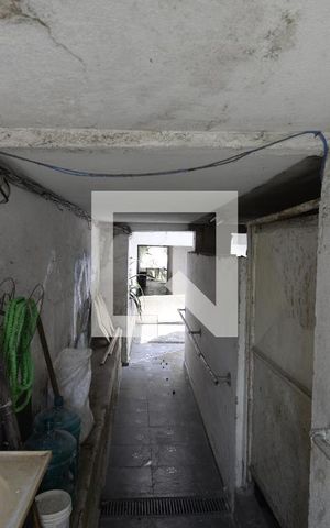 Casa à venda com 300m², 3 quartos e sem vagaQuintal