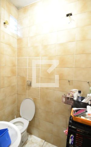 Casa à venda com 300m², 3 quartos e sem vagaBanheiro