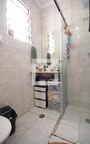 Casa à venda com 300m², 3 quartos e sem vagaBanheiro