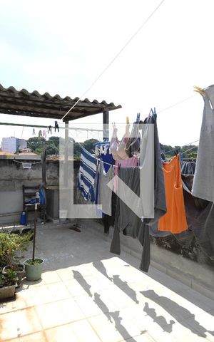 Casa à venda com 300m², 3 quartos e sem vagaÁrea de Serviço