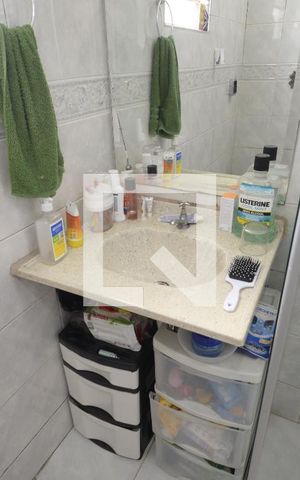 Casa à venda com 300m², 3 quartos e sem vagaBanheiro