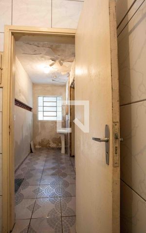 Casa à venda com 193m², 3 quartos e sem vagaBanheiro de serviço