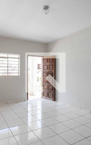 Casa à venda com 193m², 3 quartos e sem vagaSala