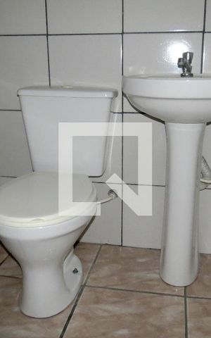 Casa para alugar com 26m², 1 quarto e sem vagaBanheiro - Pia e Privada