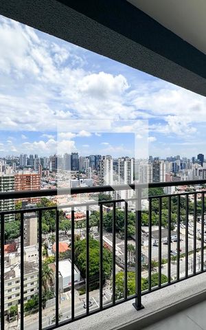 Apartamento para alugar com 34m², 1 quarto e sem vagaSacada