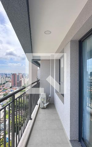 Apartamento para alugar com 34m², 1 quarto e sem vagaSacada
